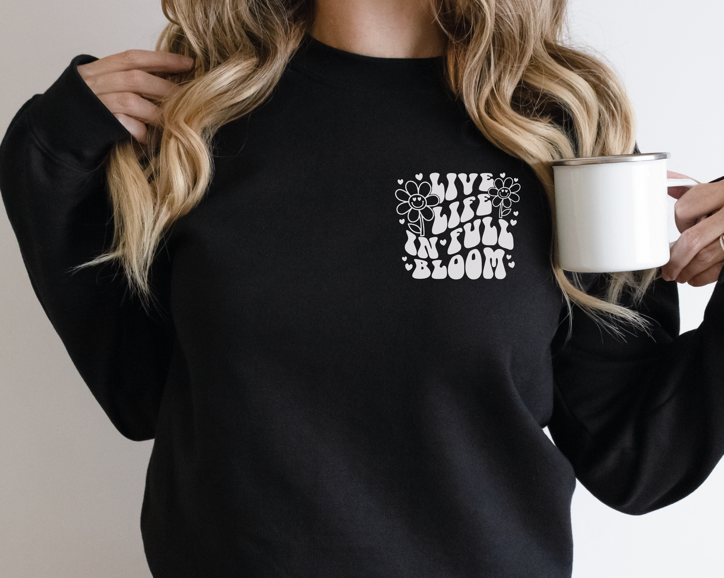 Live Life in Full Bloom SVG PNG | Smile Flower Sublimation | Inspirational | Retro Vintage T shirt Design