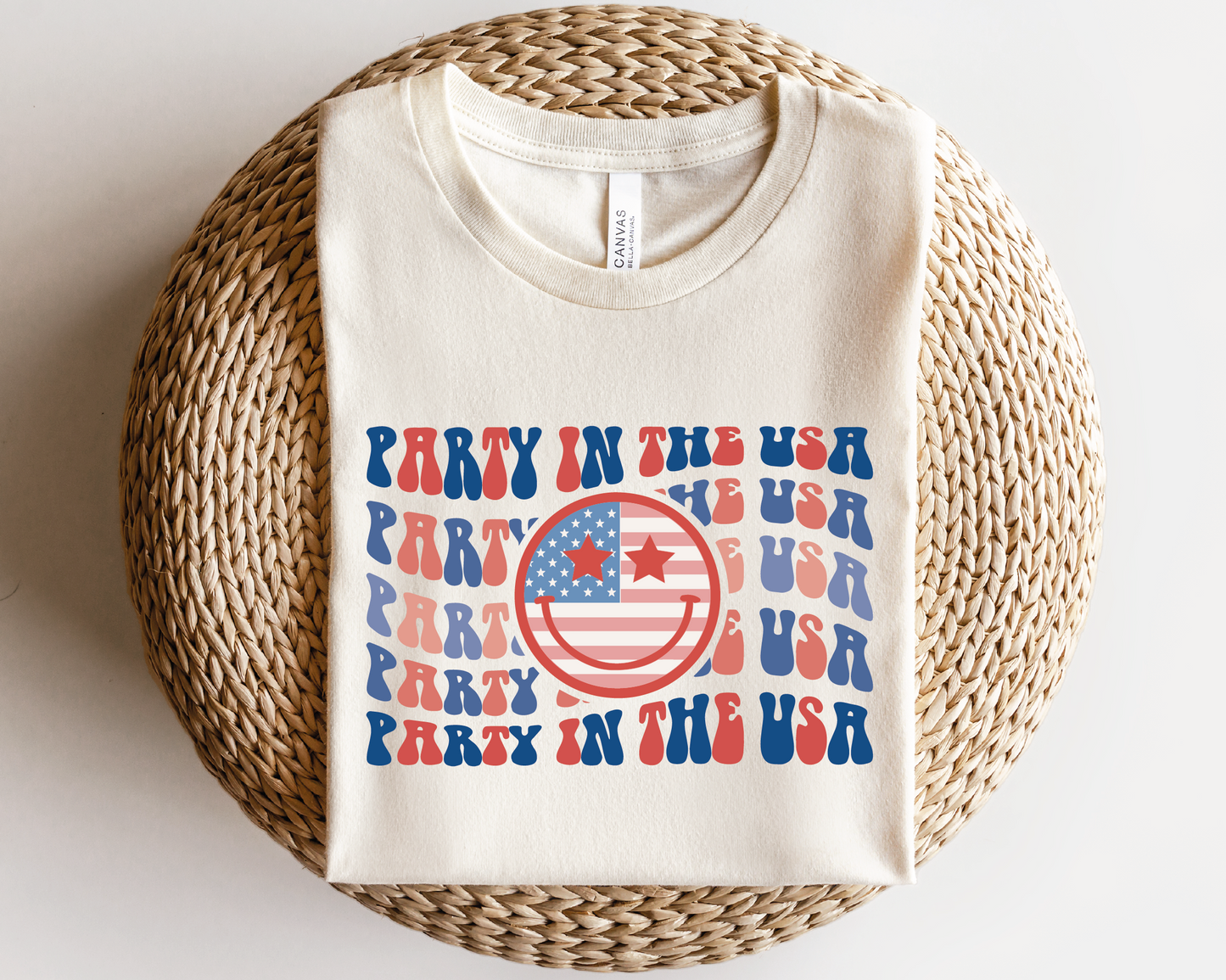 Party in the USA SVG PNG | American Smile Face Sublimation | Fourth of July | Retro Vintage T shirt Design