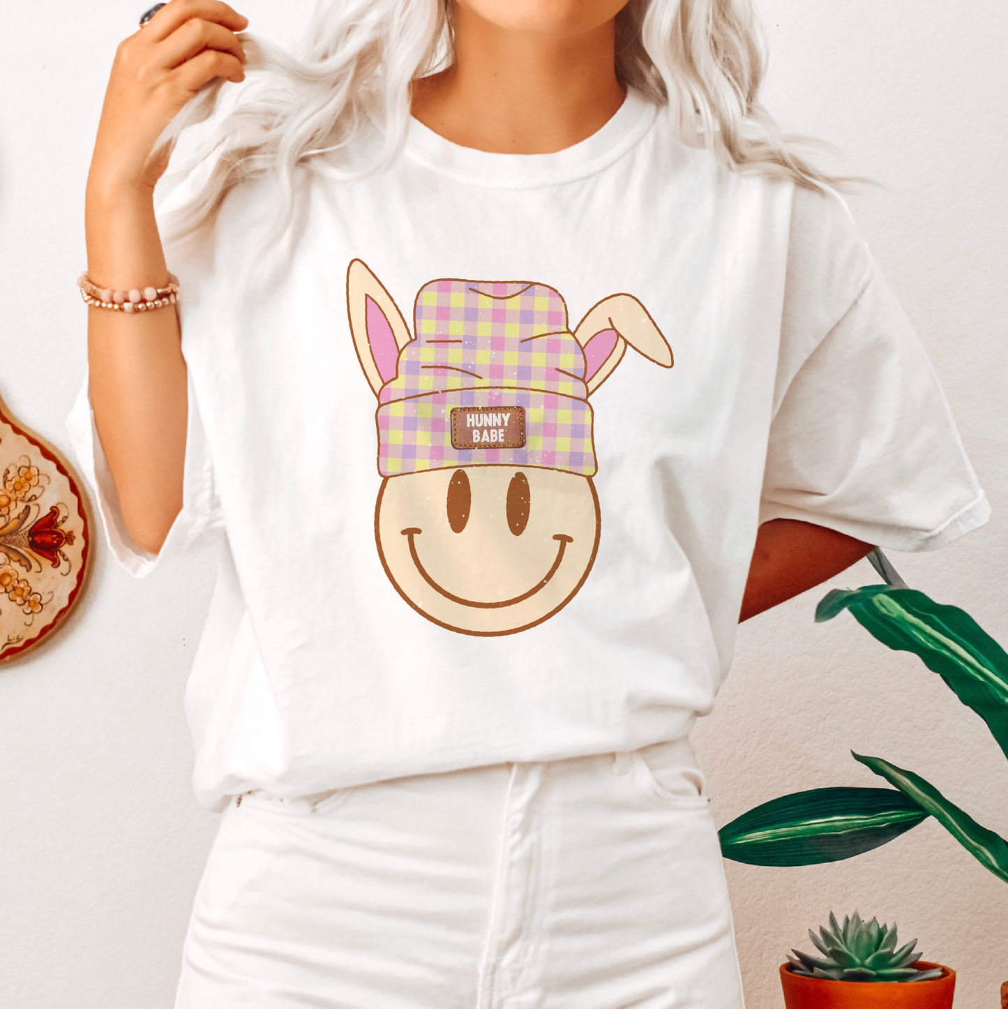 Hunny Babe PNG SVG | Retro Easter Sublimation | Groovy Beanie Smile T shirt Design